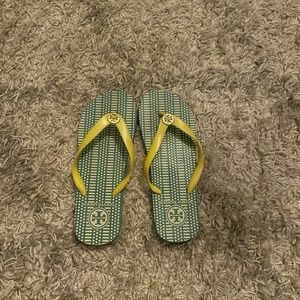 Tory Burch  yellow flip flops size 9